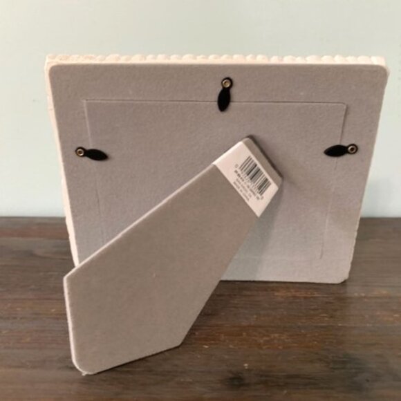 Figi Frames White Ceramic Baby Frame - Picture 2 of 3